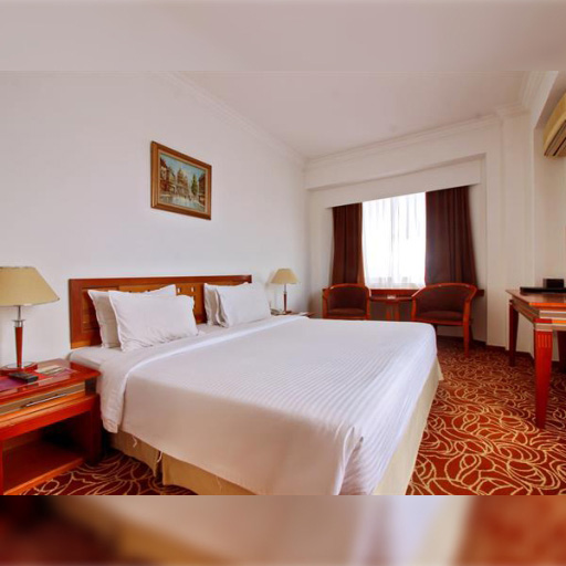 eska group batam 1907-Grand-Eska-Hotel-Batam-hotel-superior-balcony-room
